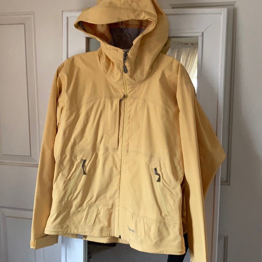 Patagonia Soft Shell Jacket - Picture 4 of 11
